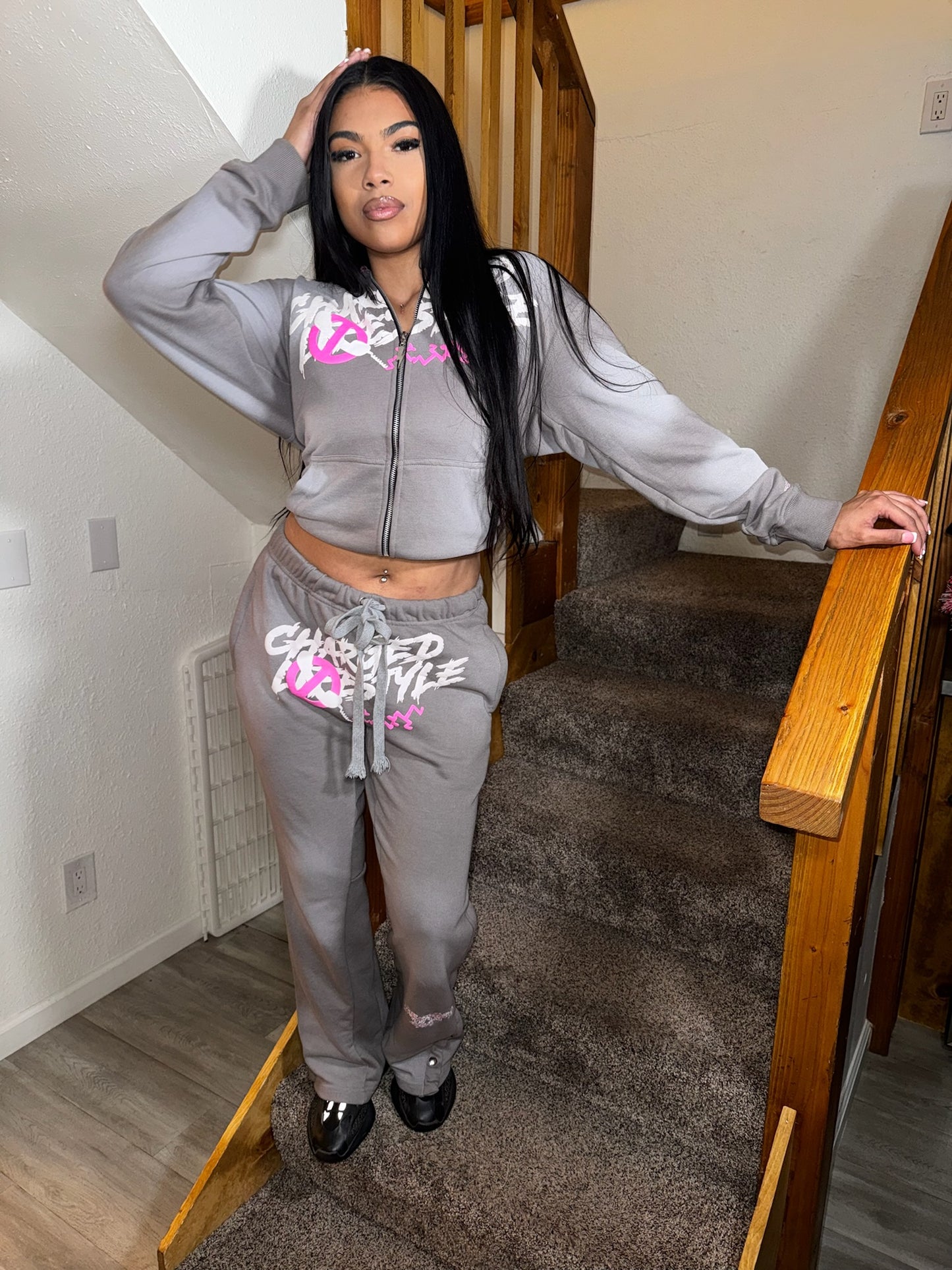 CLC DISCONNECTED GREY/PINK CROPPED SWEATPANTS